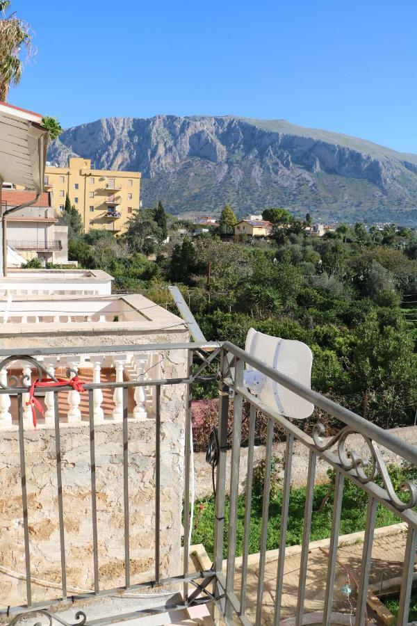 Apartmán La Casa Di Magiu Terrasini Exteriér fotografie